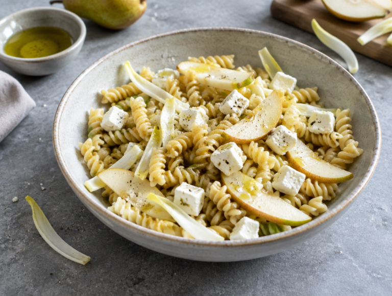 Fusilli met kaas, witlof en peren